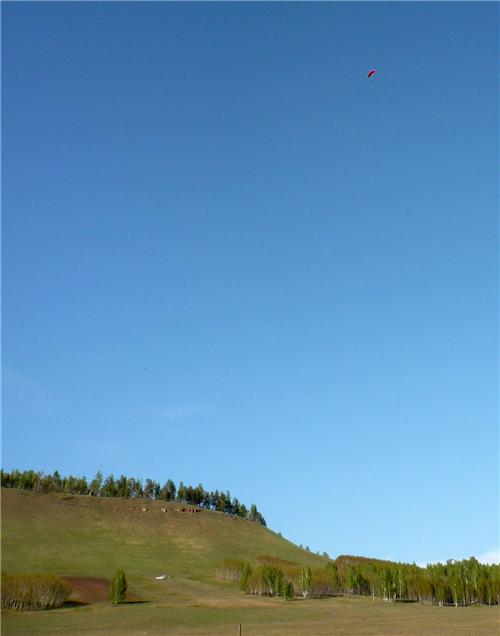 Поднимало над горкой